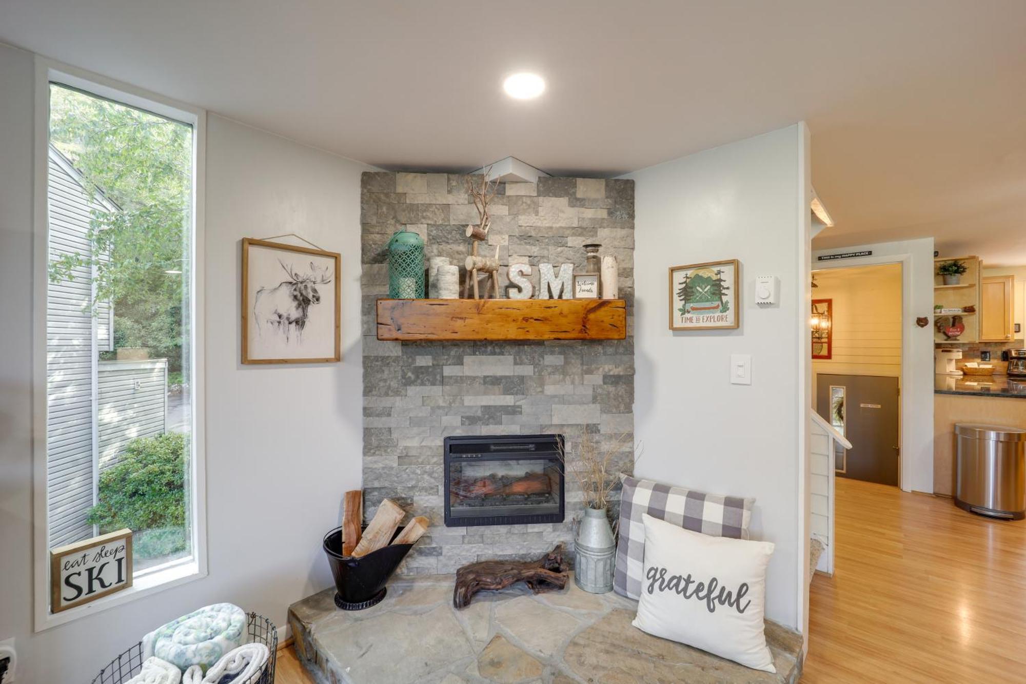 Sugar Mountain Condo With Aandc - Walk To Ski And Golf! Luaran gambar